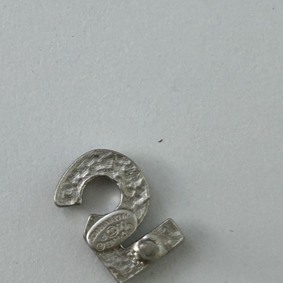 Chanel Black Vintage Number 5 Earrings - Picture 4 of 5